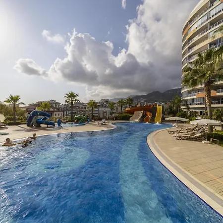 Colorful Flat With Shared Pool And In Алания